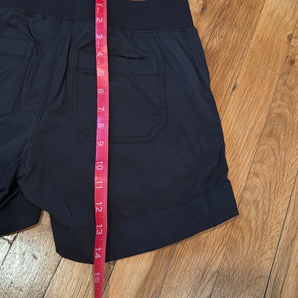 Athleta black shorts size 2 button-zip fly soft shorts with back elastic waist - Picture 6 of 9